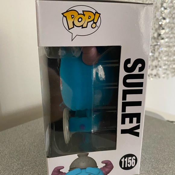 Funko Pop! Disney: Monster's - Sulley #1156 (Flocked) Amazon Exclusive - Picture 3 of 4